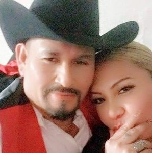 Meet your Posher, Roberto